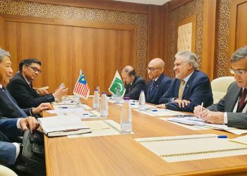 DPM Dar, Malaysian FM discuss key issues in Jeddah