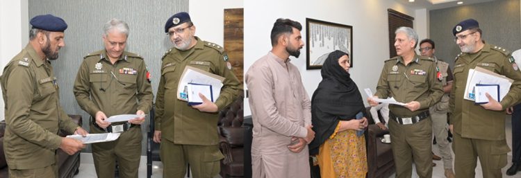 IG Punjab Dr. Usman Anwar met with Police employees and their families.