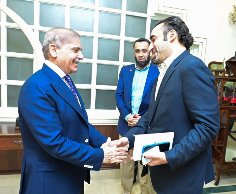 Islamabad : Chairman Pakistan People’s Party Bilawal Bhutto Zardari calls on Prime Minister Muhammad Shehbaz Sharif on 16 September 2024.
