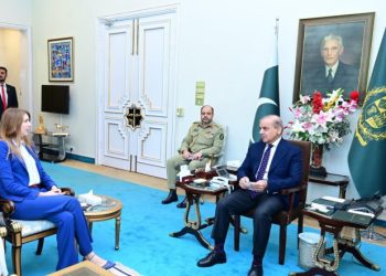 PM emphasises enhanced cooperation with British leadership