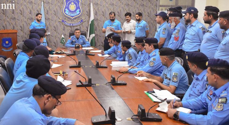 DIG Islamabad meeting with district SHOs, form police teams for crime control