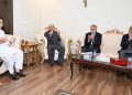 The arrival of the President, the Speaker of the National Assembly and the Federal Interior Minister at the residence of the Deputy Prime Minister and the Foreign Minister.