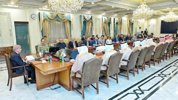 Pakistan, Saudi Arabia sign MoUs worth $2.2bn in multiple sectors