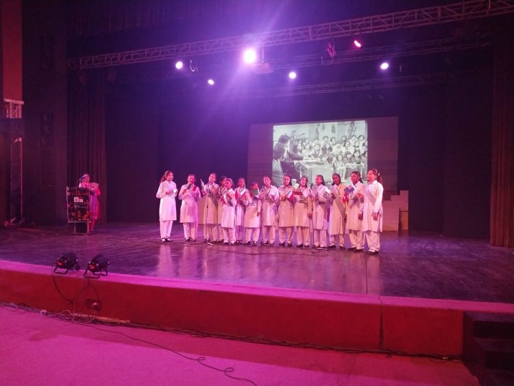 Ajoka Dosti Theatre Festival: Thriving Crowds and  Captivating Performances at Alhamra Arts Council