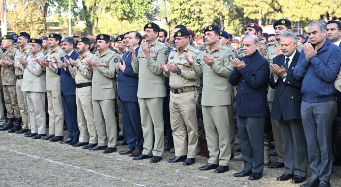 PM, COAS attend funeral prayers of Shaheed security personnel