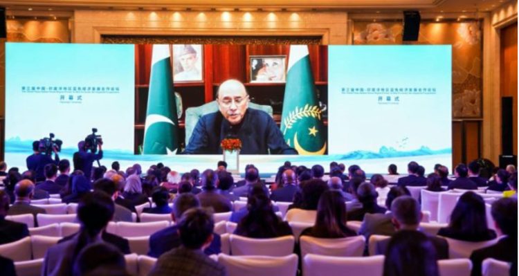Pakistan committed to promoting marine cooperation: President Asif Zardari