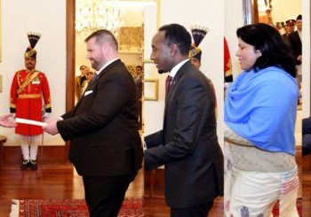 Envoys of Romania, Somalia, Nepal, Japan & Bangladesh present credentials to President Asif Ali Zardari