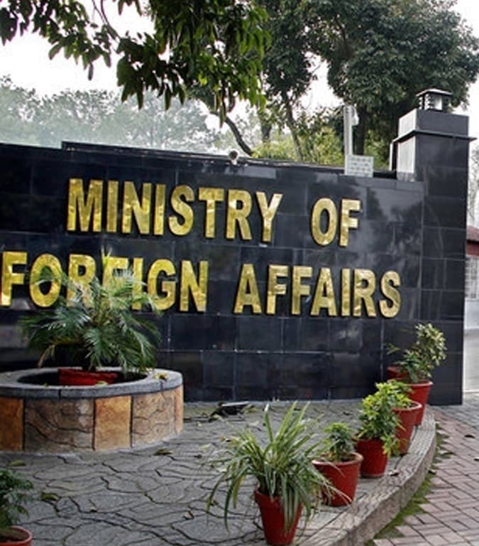 MoFA issues travel advisory for Pakistani nationals amid evolving situation in Syria