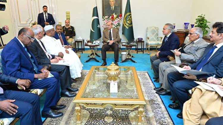 PM reaffirms unwavering support for OIC’s shared goals