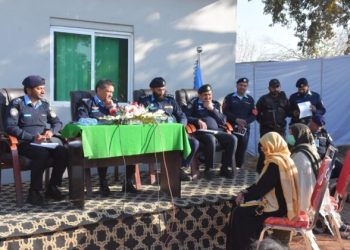 DIG Islamabad suspends 3 officers during Khuli Kachehris