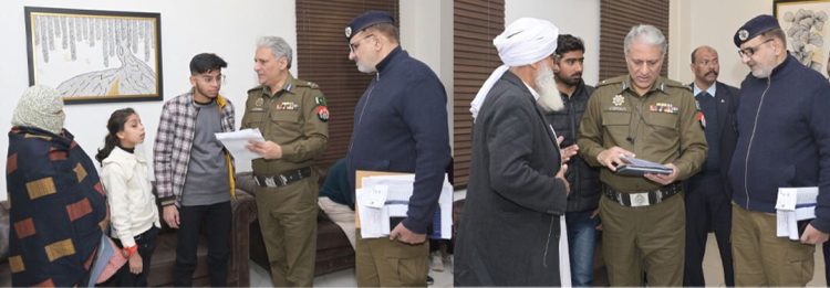 IG Punjab Dr. Usman Anwar met with police officials and employees at the Central Police Office