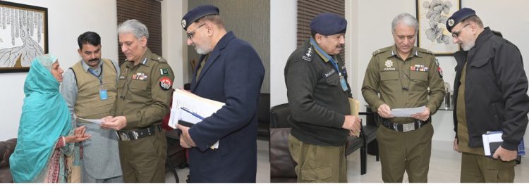 Central Police Office: IG Punjab meets police employees and their families