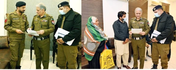 Central Police Office: IG Punjab Dr. Usman Anwar met with police employees and their families