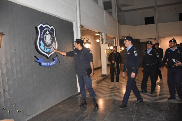 SSP Shoaib inspects PS Kohsar, orders improved citizen services
