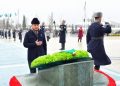 PM visits Independence Monument in Tashkent