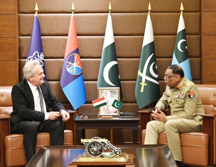 Deputy Minister of Defence of Hungary calls on CJCSC Sahir Shamshad Mirza