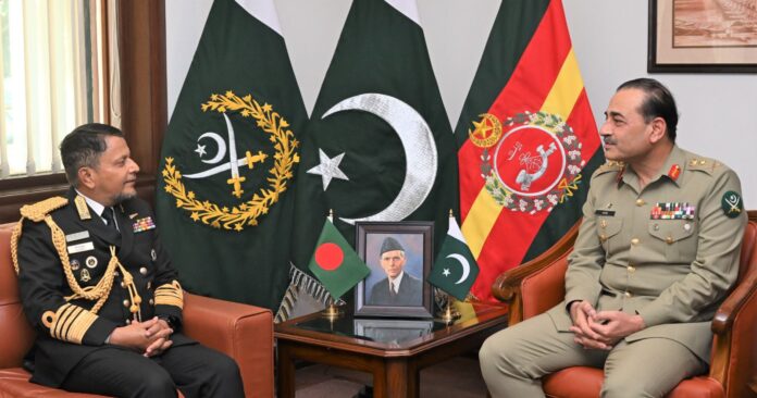 Bangladesh’s CNS calls on COAS