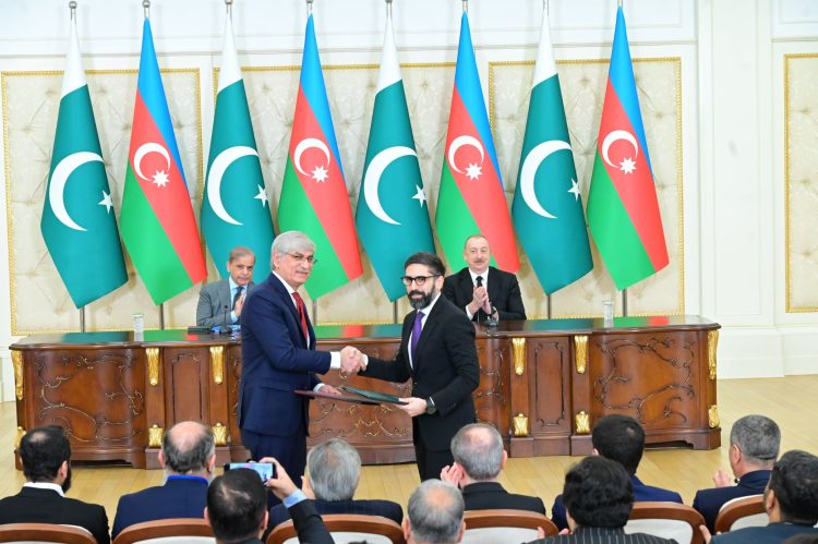 Pakistan and Azerbaijan sign several agreements for cooperation in various sectors