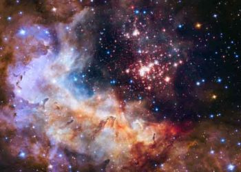 Astronomers find single largest structure in known universe