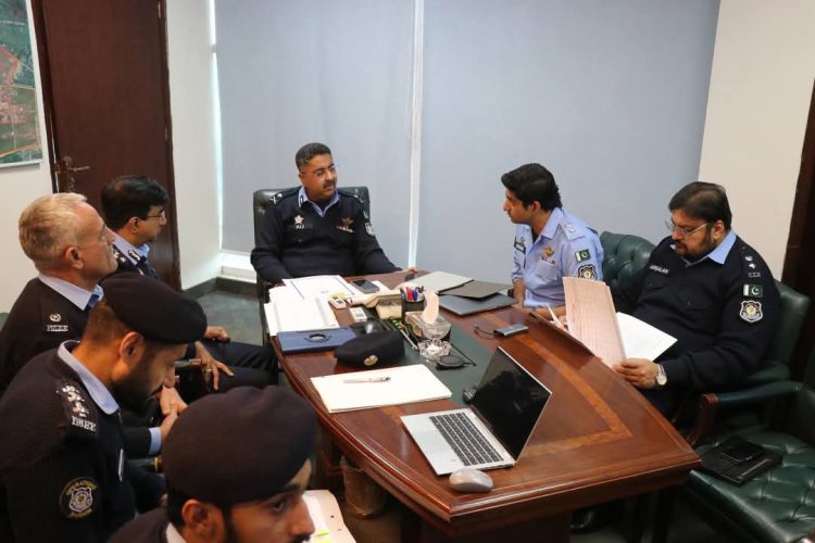 IG Rizvi orders high-tech crackdown on criminals