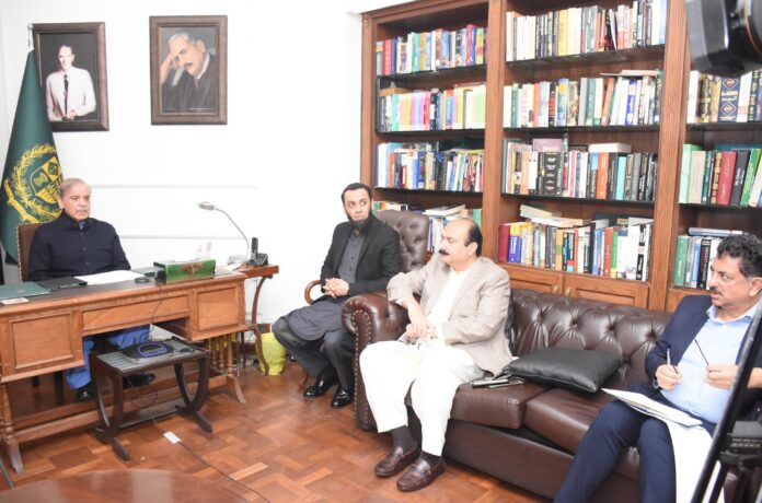 PM reviews ICT training initiative for 300,000 youth with Huawei help