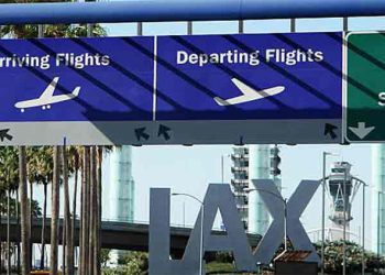Senior Pakistani diplomat denied entry to US