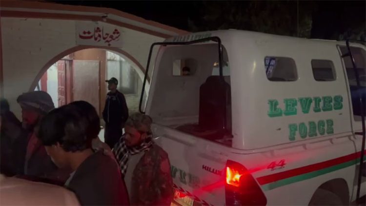 Five killed, 14 injured in collision between two buses in Kalat