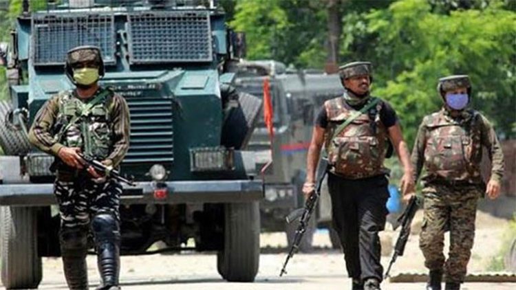 Indian troops martyr three Kashmiri youth in IIOJK