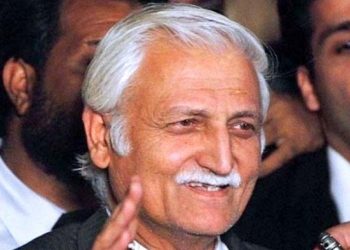 FIA launches inquiry against Farhatullah Babar