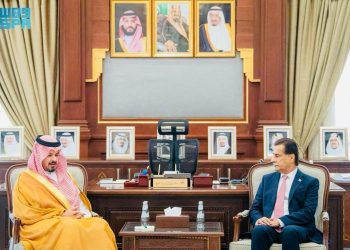 Madinah, 23 April 2025: The Speaker of the National Assembly, Sardar Ayaz Sadiq, met with Prince Faisal bin Salman Al Saud, Governor of Madinah Province, in Madinah, Saudi Arabia.