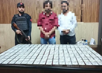 FIA Anti-Corruption raids medical store, arrests illegal currency dealers