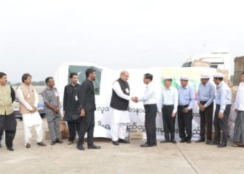 Second Pak humanitarian aid consignment for earthquake affectees handed over at Yangon, Myanmar