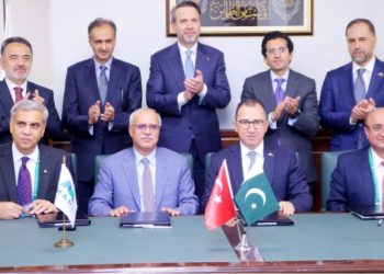 Pakistan, Turkiye sign joint bidding agreement for offshore oil, gas explorationPakistani travel guides