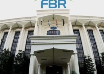 FBR tax collection increases 30% MoM in April 2025