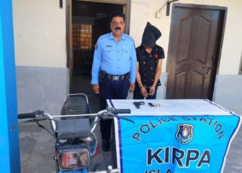 Six members of notorious gang nabbed