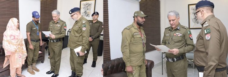 IG Punjab  Met with Police Personnel and Their Families
