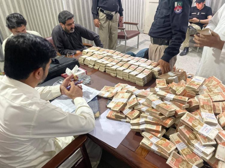 Kohistan Rs. 40B scam: Big names arrested