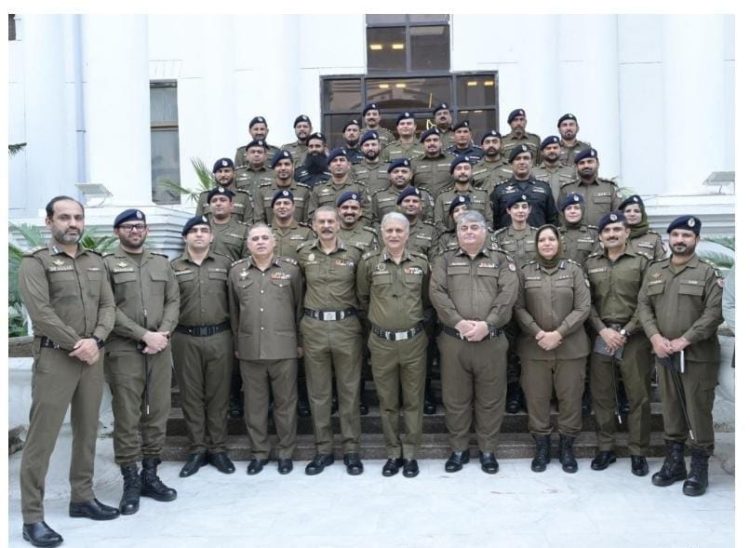 Rank pinning ceremony held on promotion of Officers to the Rank of Inspectors
