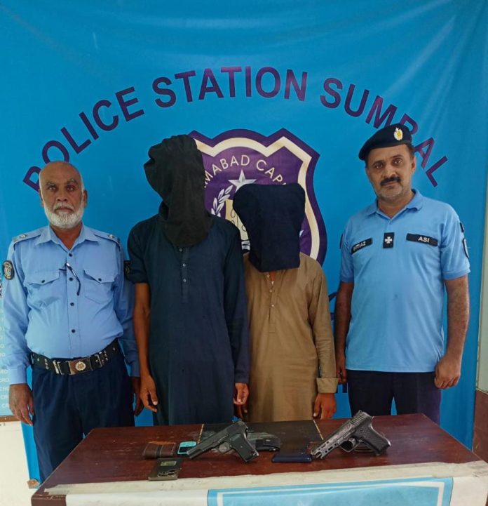 ICT Police arrest two dacoits for looting shopkeepers