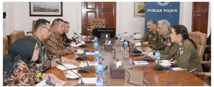 Ambassador of Indonesia to Pakistan visited Central Police Office and met IG Punjab