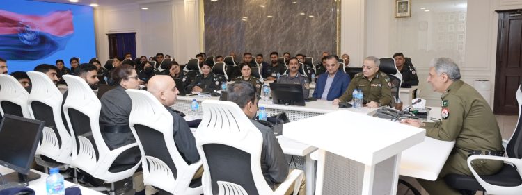 IG Punjab Dr. Usman Anwar met with Sindh Police under training DSPs
