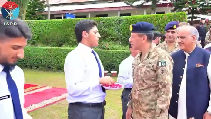 DG ISPR holds special session with AJK students, faculty members
