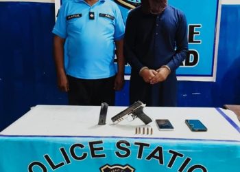 ICT Police nab dacoit, recover Pistol & stolen mobiles