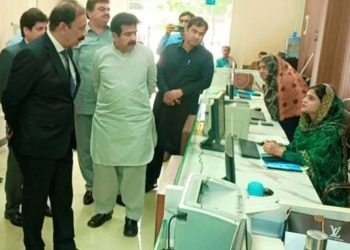 IESCO CEO conducts surprise visits to customer facilitation centers & complaint offices