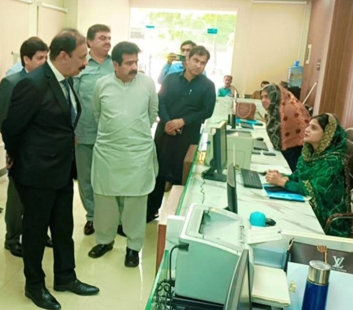 IESCO CEO conducts surprise visits to customer facilitation centers & complaint offices