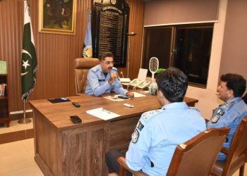 IGP Rizvi chairs key meeting to review police administrative affairs