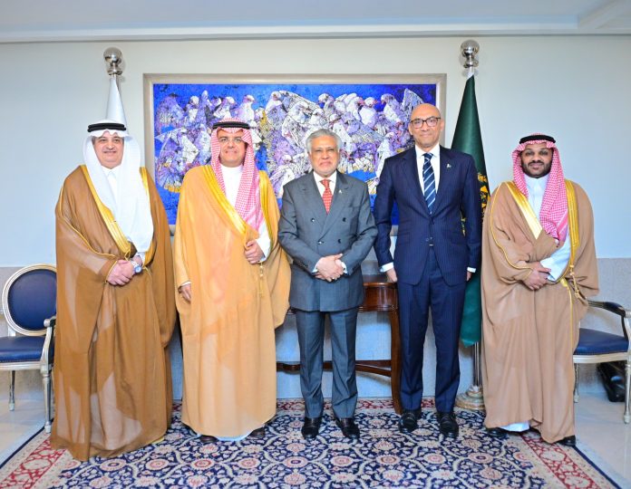 Dar, Saudi Business delegation vow to deepen economic cooperation