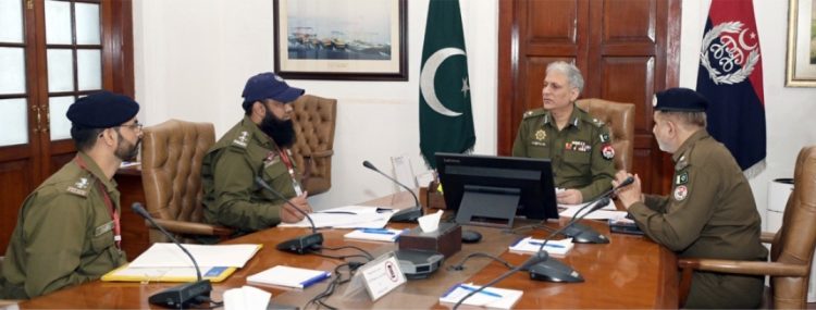 IG Punjab  met with police Employees and Their Families