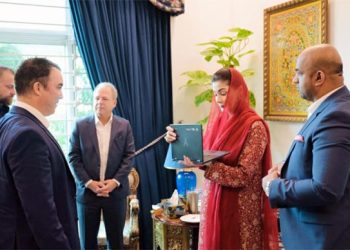 CM gives go-ahead to establish Google Chromebook factory in Punjab