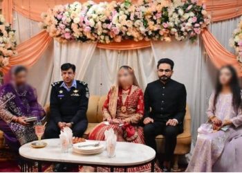 DIG Tariq attends wedding of late sub-inspector’s daughter